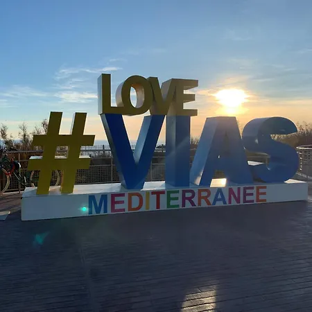 Maison Plage, à 500 M * Vias