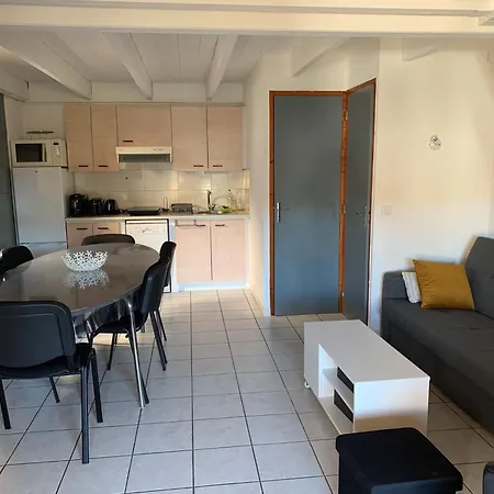 Holiday home Maison Plage, A 500 M Vias